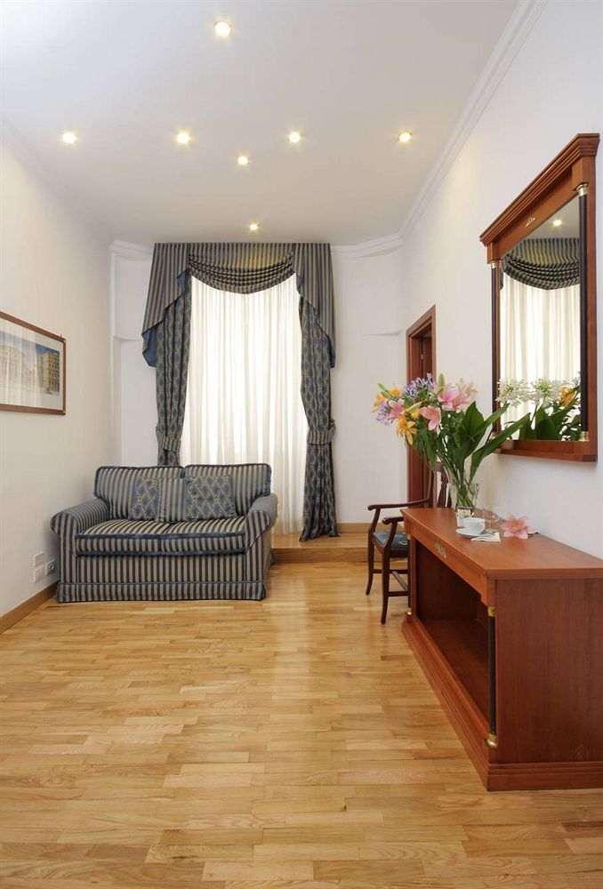 Отель Relais Pierret Рим Экстерьер фото